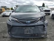 ✅ 2022 Toyota Sienna XLE Woodland Edition • VIN: 5TDASKFC7NS057392 • Lot: 52617585. Listed on Copart with 88,688 mi. Free auction sales archive from the USA and detailed vehicle history report at DreamBid. Image 5.