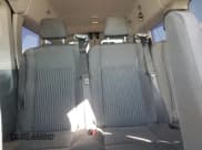 ✅ 2019 Ford Transit Passenger XL • VIN: 1FBAX2CM2KKA99488 • Lot: 71166995. Wystawiony na Copart z przebiegiem 136 593 mil. Bezpłatny archiwum sprzedaży aukcyjnych z USA i szczegółowy raport historii pojazdu na DreamBid. Zdjęcie 10.