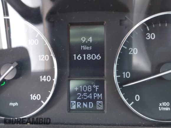 ✅ 2006 Mercedes-Benz C 230 Sport • VIN: WDBRF52H56A913697 • Lot: 42910266. Listed on IAAI with 161,806 mi. Free auction sales archive from the USA and detailed vehicle history report at DreamBid. Image 7.