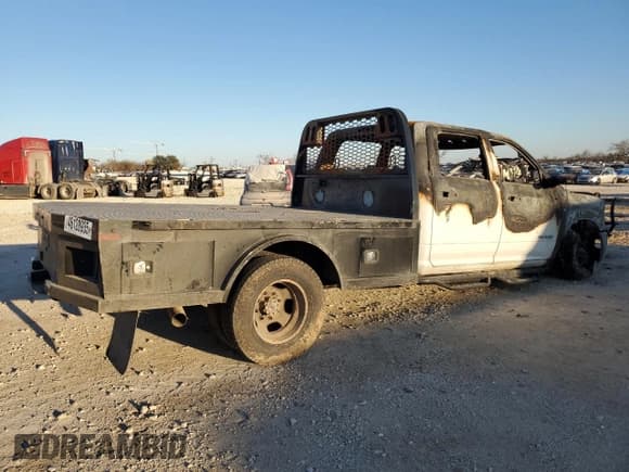 ✅ 2022 Ram 3500 Tradesman • VIN: 3C7WRTCL6NG142284 • Lot: 46128935. Listed on Copart with Not provided. Free auction sales archive from the USA and detailed vehicle history report at DreamBid. Image 3.