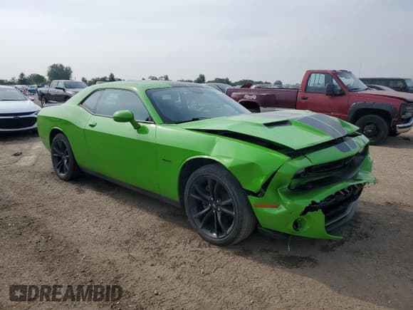✅ 2017 Dodge Challenger R/T • VIN: 2C3CDZBT0HH554776 • Лот: 65987955. Опубликован ранее на Copart с пробегом 63 846 миль. Бесплатный доступ к архиву аукционных продаж из США и подробный отчёт об истории автомобиля на DreamBid. Изображение 4.