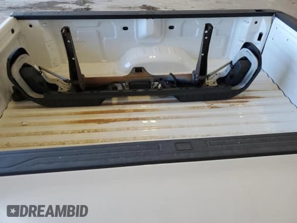 ✅ 2021 Chevrolet Silverado 1500 • VIN: BS81964744 • Лот: 81964744. Опубликован ранее на Copart с пробегом Не указан. Бесплатный доступ к архиву аукционных продаж из США и подробный отчёт об истории автомобиля на DreamBid. Изображение 10.