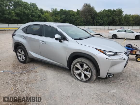✅ 2017 Lexus NX 200t • VIN: JTJYARBZ7H2070527 • Lot: 71536855. Wystawiony na Copart z przebiegiem 59 253 mil. Bezpłatny archiwum sprzedaży aukcyjnych z USA i szczegółowy raport historii pojazdu na DreamBid. Zdjęcie 4.