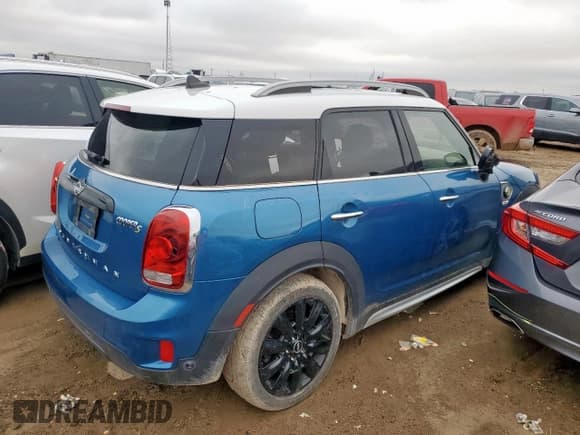 ✅ 2019 MINI Countryman Cooper S E • VIN: WMZYU7C54K3F93292 • Лот: 66477925. Опубликован ранее на Copart с пробегом 69 838 миль. Бесплатный доступ к архиву аукционных продаж из США и подробный отчёт об истории автомобиля на DreamBid. Изображение 3.