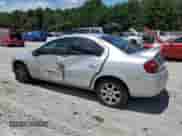 2004 Dodge Neon SXT z VIN 1B3ES56C74D576697, wystawiony jako Copart lot #61158795 z przebiegiem 225 717 mil mil oraz Szkoda całkowita • Salvage title. Historia ofert i sprzedaży dostępna na DreamBid. Obrazek 2.