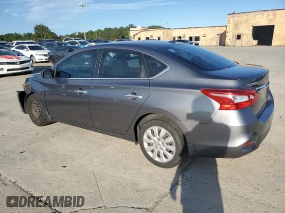 ✅ 2016 Nissan Sentra SV • VIN: 3N1AB7AP4GY226922 • Лот: 85200215. Опубликован ранее на Copart с пробегом 111 419 миль. Бесплатный доступ к архиву аукционных продаж из США и подробный отчёт об истории автомобиля на DreamBid. Изображение 2.