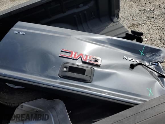 ✅ 2016 GMC Canyon 2WD SLE • VIN: 1GTG5CE35G1339149 • Lot: 84892765. Listed on Copart with 57,783 mi. Free auction sales archive from the USA and detailed vehicle history report at DreamBid. Image 12.