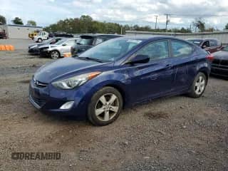 ✅ 2012 Hyundai Elantra Limited • VIN: 5NPDH4AE2CH098273 • Lot: 82327235. Wystawiony na Copart z przebiegiem 156 107 mil. Bezpłatny archiwum sprzedaży aukcyjnych z USA i szczegółowy raport historii pojazdu na DreamBid. Zdjęcie 1.