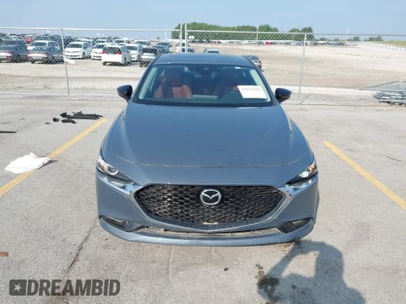 ✅ 2023 Mazda 3 S Carbon Edition • VIN: 3MZBPBCM0PM359965 • Лот: 43125219. Опубликован ранее на IAAI с пробегом 31 971 миль. Бесплатный доступ к архиву аукционных продаж из США и подробный отчёт об истории автомобиля на DreamBid. Изображение 6.