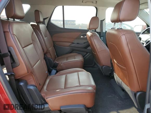 ✅ 2018 Chevrolet Traverse High Country • VIN: 1GNEVKKW0JJ246408 • Lot: 71078794. Wystawiony na Copart z przebiegiem 139 653 mil. Bezpłatny archiwum sprzedaży aukcyjnych z USA i szczegółowy raport historii pojazdu na DreamBid. Zdjęcie 11.