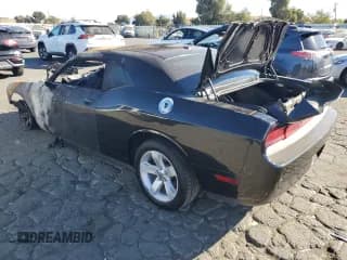 ✅ 2011 Dodge Challenger • VIN: 2B3CJ4DG2BH510939 • Lot: 76596314. Wystawiony na Copart z przebiegiem Nie podano. Bezpłatny archiwum sprzedaży aukcyjnych z USA i szczegółowy raport historii pojazdu na DreamBid. Zdjęcie 2.