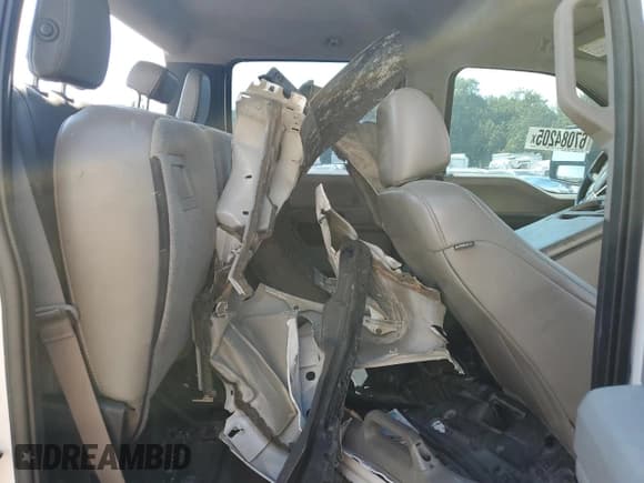 ✅ 2018 Ford F-550 • VIN: 1FD0W5GTXJEC40667 • Lot: 67084205. Listed on Copart with Not provided. Free auction sales archive from the USA and detailed vehicle history report at DreamBid. Image 10.