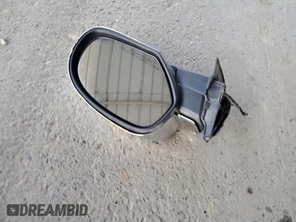 ✅ 2012 Chevrolet Silverado 1500 • VIN: 1GCPCSE7XCF165532 • Лот: 86780984. Опубликован ранее на Copart с пробегом 148 080 миль. Бесплатный доступ к архиву аукционных продаж из США и подробный отчёт об истории автомобиля на DreamBid. Изображение 12.