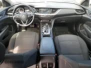 ✅ 2018 Buick Regal Preferred • VIN: W04GU8SX4J1143485 • Lot: 56177005. Wystawiony na Copart z przebiegiem 110 322 mil. Bezpłatny archiwum sprzedaży aukcyjnych z USA i szczegółowy raport historii pojazdu na DreamBid. Zdjęcie 8.