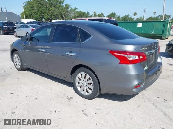 ✅ 2017 Nissan Sentra S • VIN: 3N1AB7AP2HY342511 • Lot: 42281634. Listed on IAAI with 102,276 mi. Free auction sales archive from the USA and detailed vehicle history report at DreamBid. Image 3.