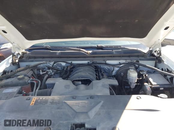 ✅ 2018 Chevrolet Silverado 1500 LT • VIN: 1GCRCREC1JZ131313 • Lot: 43358252. Wystawiony na IAAI z przebiegiem 143 554 mil. Bezpłatny archiwum sprzedaży aukcyjnych z USA i szczegółowy raport historii pojazdu na DreamBid. Zdjęcie 10.