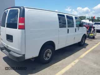 2008 Chevrolet City Express Cargo с VIN 1GCGG25KX81133998, выставлен на аукционе IAAI как лот 42540888 с пробегом 233 403 миль миль и . История ставок и продаж доступна на DreamBid. Изображение 4.