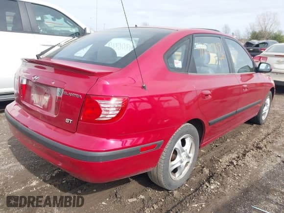 ✅ 2005 Hyundai Elantra GLS • VIN: KMHDN56D75U162679 • Lot: 41806869. Wystawiony na IAAI z przebiegiem 119 886 mil. Bezpłatny archiwum sprzedaży aukcyjnych z USA i szczegółowy raport historii pojazdu na DreamBid. Zdjęcie 4.