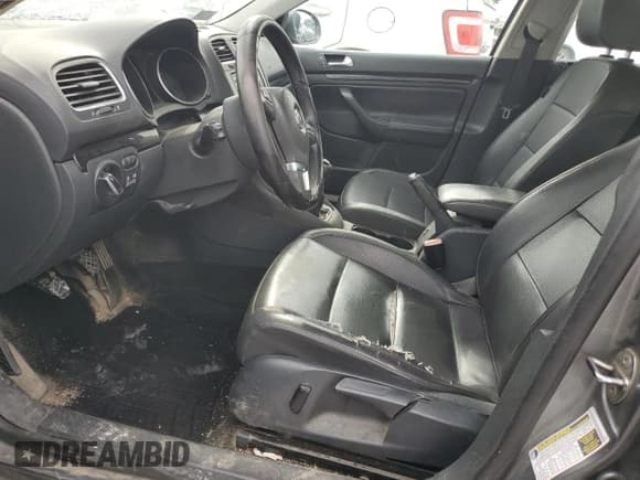 ✅ 2010 Volkswagen Jetta TDI • VIN: 3VWPL7AJ2AM654726 • Lot: 78555784. Listed on Copart with 266,967 mi. Free auction sales archive from the USA and detailed vehicle history report at DreamBid. Image 7.