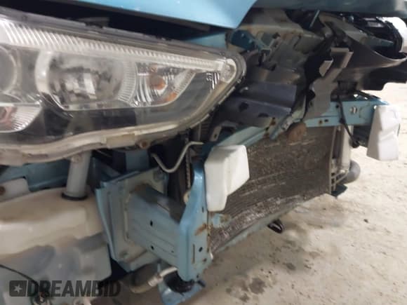 ✅ 2012 Mitsubishi Outlander SE • VIN: JA4AR4AU5CZ009905 • Lot: 43625927. Wystawiony na IAAI z przebiegiem 122 310 mil. Bezpłatny archiwum sprzedaży aukcyjnych z USA i szczegółowy raport historii pojazdu na DreamBid. Zdjęcie 19.