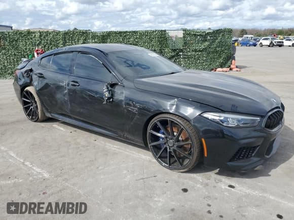 ✅ 2021 BMW M8 • VIN: WBSGV0C06MCG43660 • Лот: 42323224. Опубликован ранее на Copart с пробегом 37 925 миль. Бесплатный доступ к архиву аукционных продаж из США и подробный отчёт об истории автомобиля на DreamBid. Изображение 4.