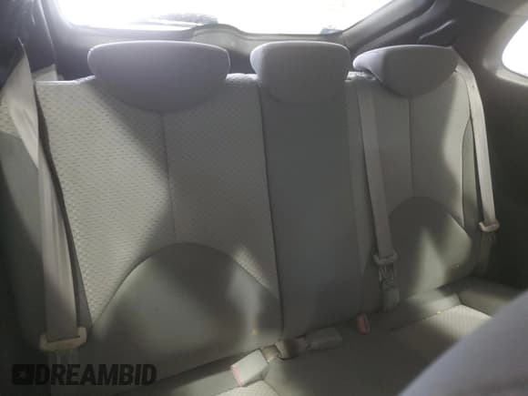 ✅ 2010 Hyundai Accent GS • VIN: KMHCM3AC0AU185040 • Лот: 57866765. Опубликован ранее на Copart с пробегом 138 732 миль. Бесплатный доступ к архиву аукционных продаж из США и подробный отчёт об истории автомобиля на DreamBid. Изображение 10.