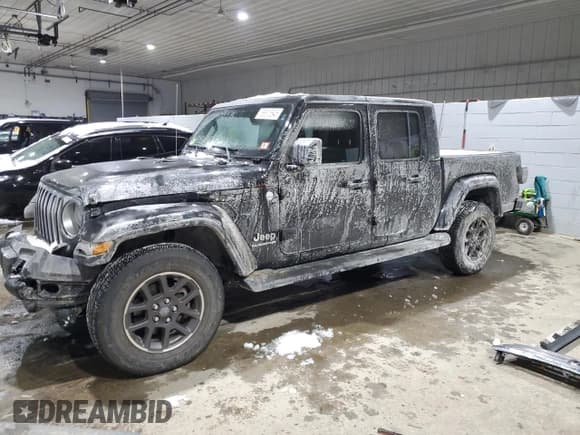 ✅ 2021 Jeep Gladiator High Altitude • VIN: 1C6HJTFG3ML517360 • Lot: 88815545. Wystawiony na Copart z przebiegiem 27 243 mil. Bezpłatny archiwum sprzedaży aukcyjnych z USA i szczegółowy raport historii pojazdu na DreamBid. Zdjęcie 1.
