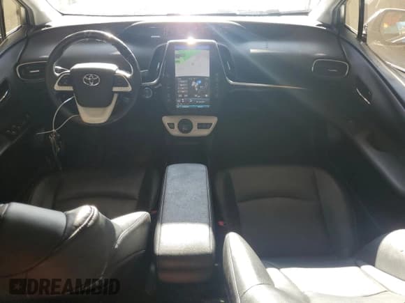 ✅ 2017 Toyota Prius Advanced • VIN: JTDKARFP4H3015755 • Lot: 82633325. Wystawiony na Copart z przebiegiem 166 662 mil. Bezpłatny archiwum sprzedaży aukcyjnych z USA i szczegółowy raport historii pojazdu na DreamBid. Zdjęcie 8.