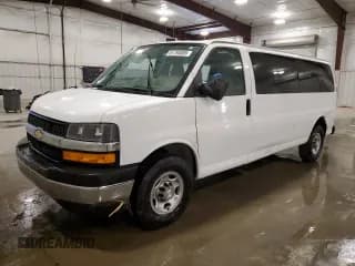 ✅ 2019 Chevrolet Express Passenger LT • VIN: 1GAZGPFP2K1287251 • Lot: 51793005. Wystawiony na Copart z przebiegiem 89 889 mil. Bezpłatny archiwum sprzedaży aukcyjnych z USA i szczegółowy raport historii pojazdu na DreamBid. Zdjęcie 1.