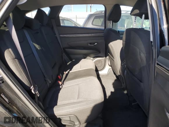 ✅ 2022 Hyundai Tucson SEL • VIN: 5NMJBCAE2NH098465 • Lot: 64060012. Wystawiony na Copart z przebiegiem 7 601 mil. Bezpłatny archiwum sprzedaży aukcyjnych z USA i szczegółowy raport historii pojazdu na DreamBid. Zdjęcie 6.