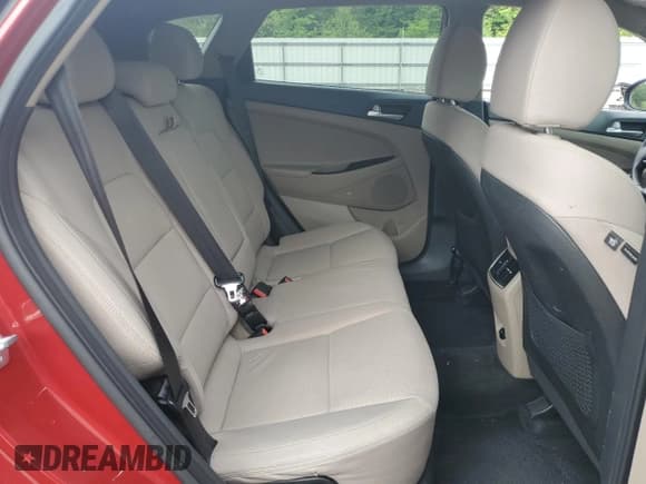 ✅ 2021 Hyundai Tucson Sport • VIN: KM8J33AL3MU373548 • Lot: 56284665. Listed on Copart with 171,956 mi. Free auction sales archive from the USA and detailed vehicle history report at DreamBid. Image 11.