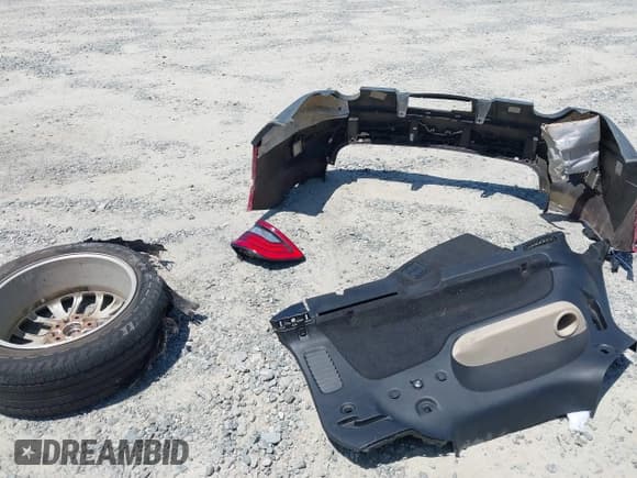 ✅ 2014 Dodge Durango Citadel • VIN: 1C4SDHET2EC971960 • Лот: 42735548. Опубликован ранее на IAAI с пробегом 99 749 миль. Бесплатный доступ к архиву аукционных продаж из США и подробный отчёт об истории автомобиля на DreamBid. Изображение 12.