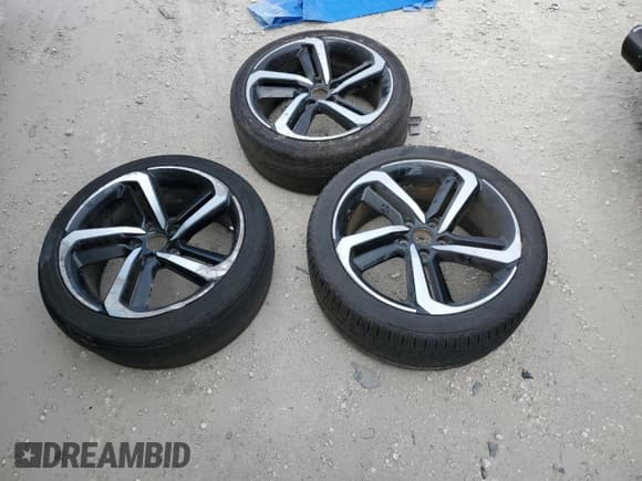 ✅ 2019 Honda Accord Sport • VIN: 1HGCV1F33KA010090 • Лот: 80824025. Опубликован ранее на Copart с пробегом Не указан. Бесплатный доступ к архиву аукционных продаж из США и подробный отчёт об истории автомобиля на DreamBid. Изображение 12.