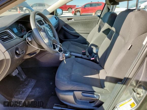 ✅ 2014 Volkswagen Jetta S • VIN: 3VW2K7AJ2EM237903 • Lot: 89811325. Listed on Copart with 115,895 mi. Free auction sales archive from the USA and detailed vehicle history report at DreamBid. Image 7.