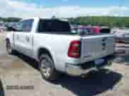 2022 Ram 1500 Laramie z VIN 1C6RREJT0NN230819, wystawiony jako IAAI lot #42696871 z przebiegiem 98 170 mil mil oraz . Historia ofert i sprzedaży dostępna na DreamBid. Obrazek 3.