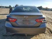 ✅ 2018 Toyota Camry SE • VIN: 4T1B11HK3JU526128 • Lot: 90468185. Wystawiony na Copart z przebiegiem 163 891 mil. Bezpłatny archiwum sprzedaży aukcyjnych z USA i szczegółowy raport historii pojazdu na DreamBid. Zdjęcie 6.