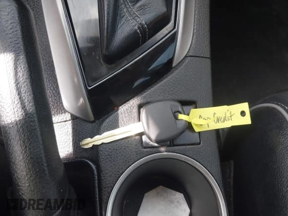 ✅ 2014 Toyota Corolla LE • VIN: 5YFBURHE3EP111639 • Lot: 43539361. Wystawiony na IAAI z przebiegiem 163 812 mil. Bezpłatny archiwum sprzedaży aukcyjnych z USA i szczegółowy raport historii pojazdu na DreamBid. Zdjęcie 11.