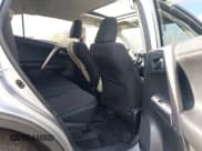 ✅ 2018 Toyota RAV4 XLE • VIN: JTMRFREV8JJ252606 • Лот: 43615455. Опубликован ранее на IAAI с пробегом 48 123 миль. Бесплатный доступ к архиву аукционных продаж из США и подробный отчёт об истории автомобиля на DreamBid. Изображение 8.