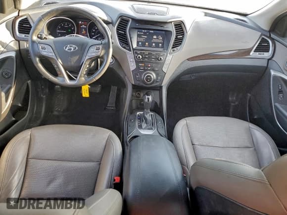 ✅ 2017 Hyundai Santa Fe 2.4L • VIN: 5NMZU3LB7HH036564 • Lot: 94160595. Listed on Copart with 140,723 mi. Free auction sales archive from the USA and detailed vehicle history report at DreamBid. Image 8.