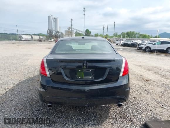 ✅ 2011 Lincoln MKS EcoBoost • VIN: 1LNHL9FT5BG602429 • Лот: 42298548. Опубликован ранее на IAAI с пробегом 115 973 миль. Бесплатный доступ к архиву аукционных продаж из США и подробный отчёт об истории автомобиля на DreamBid. Изображение 17.