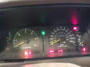 ✅ 1997 Toyota Land Cruiser • VIN: JT3HJ85J1V0184599 • Lot: 41571386. Listed on IAAI with 305,201 mi. Free auction sales archive from the USA and detailed vehicle history report at DreamBid. Image 7.