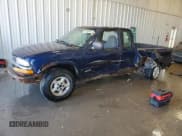 ✅ 2003 Chevrolet S-10 LS • VIN: 1GCDT19X938245738 • Лот: 42430445. Опубликован ранее на Copart с пробегом 190 658 миль. Бесплатный доступ к архиву аукционных продаж из США и подробный отчёт об истории автомобиля на DreamBid. Изображение 1.