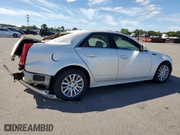 ✅ 2011 Cadillac CTS Luxury • VIN: 1G6DH5EY5B0114250 • Лот: 70635675. Опубликован ранее на Copart с пробегом 61 493 миль. Бесплатный доступ к архиву аукционных продаж из США и подробный отчёт об истории автомобиля на DreamBid. Изображение 3.