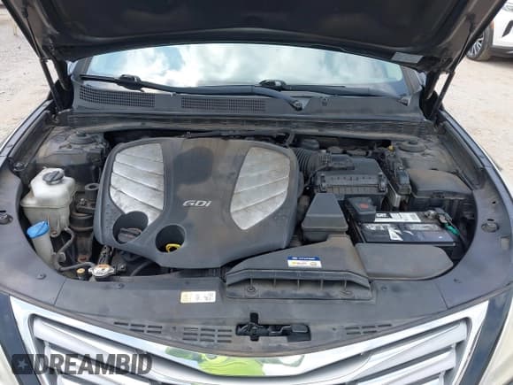 ✅ 2014 Hyundai Azera Limited • VIN: KMHFH4JG7EA362037 • Lot: 42960064. Listed on IAAI with 216,970 mi. Free auction sales archive from the USA and detailed vehicle history report at DreamBid. Image 10.