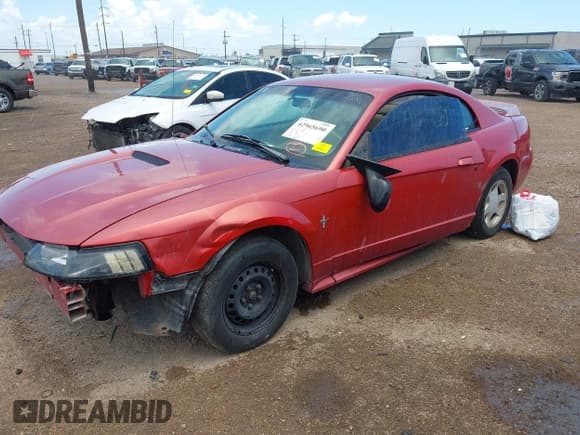 ✅ 2000 Ford Mustang • VIN: 1FAFP4042YF132515 • Лот: 42965690. Опубликован ранее на IAAI с пробегом Не указан. Бесплатный доступ к архиву аукционных продаж из США и подробный отчёт об истории автомобиля на DreamBid. Изображение 2.