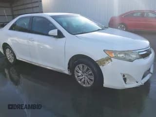 ✅ 2012 Toyota Camry L • VIN: 4T1BF1FK8CU545913 • Лот: 43645844. Опубликован ранее на IAAI с пробегом 264 872 миль. Бесплатный доступ к архиву аукционных продаж из США и подробный отчёт об истории автомобиля на DreamBid. Изображение 1.