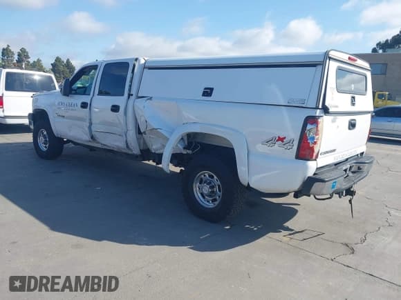 ✅ 2006 Chevrolet Silverado 2500HD LT3 • VIN: 1GCHK23D66F147100 • Лот: 42173062. Опубликован ранее на IAAI с пробегом 227 592 миль. Бесплатный доступ к архиву аукционных продаж из США и подробный отчёт об истории автомобиля на DreamBid. Изображение 3.