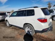 ✅ 2013 Toyota Highlander Plus • VIN: 5TDBK3EH8DS224929 • Lot: 92681645. Listed on Copart with 125,861 mi. Free auction sales archive from the USA and detailed vehicle history report at DreamBid. Image 2.