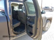 ✅ 2019 Chevrolet Silverado 1500 LT • VIN: 2GCVKPEC2K1198132 • Lot: 43262419. Wystawiony na IAAI z przebiegiem 128 687 mil. Bezpłatny archiwum sprzedaży aukcyjnych z USA i szczegółowy raport historii pojazdu na DreamBid. Zdjęcie 8.