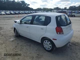 ✅ 2005 Chevrolet Aveo LS • VIN: KL1TD62665B490002 • Lot: 87375225. Wystawiony na Copart z przebiegiem 85 308 mil. Bezpłatny archiwum sprzedaży aukcyjnych z USA i szczegółowy raport historii pojazdu na DreamBid. Zdjęcie 2.